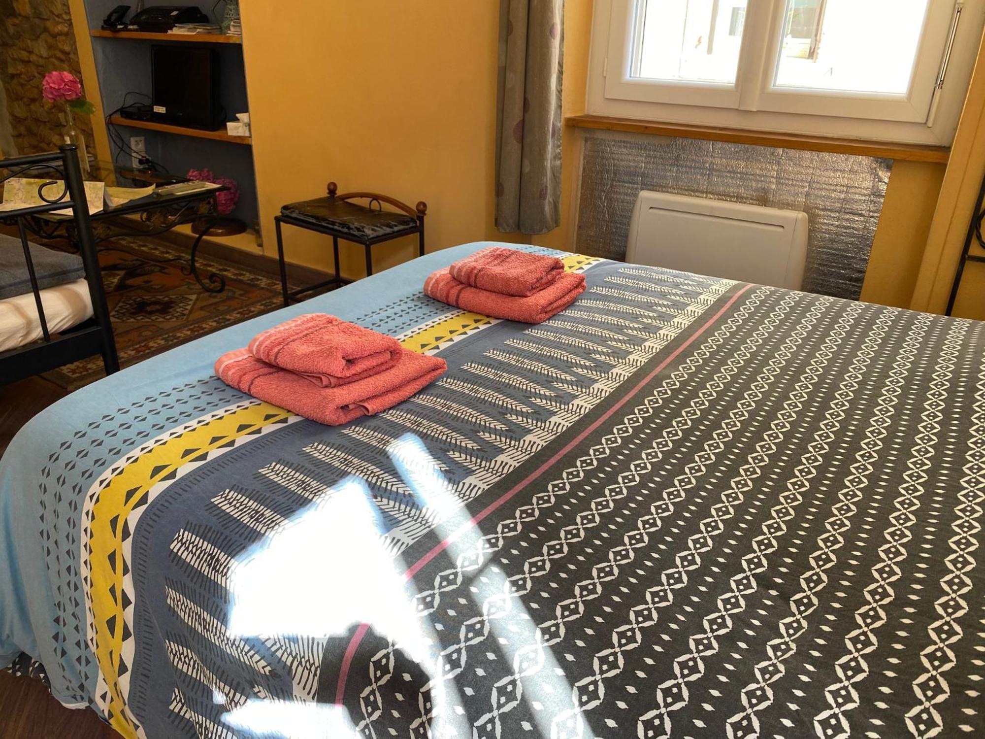 Residence Verdi - Appartements Meubles En Centre Ville Bédarieux Εξωτερικό φωτογραφία