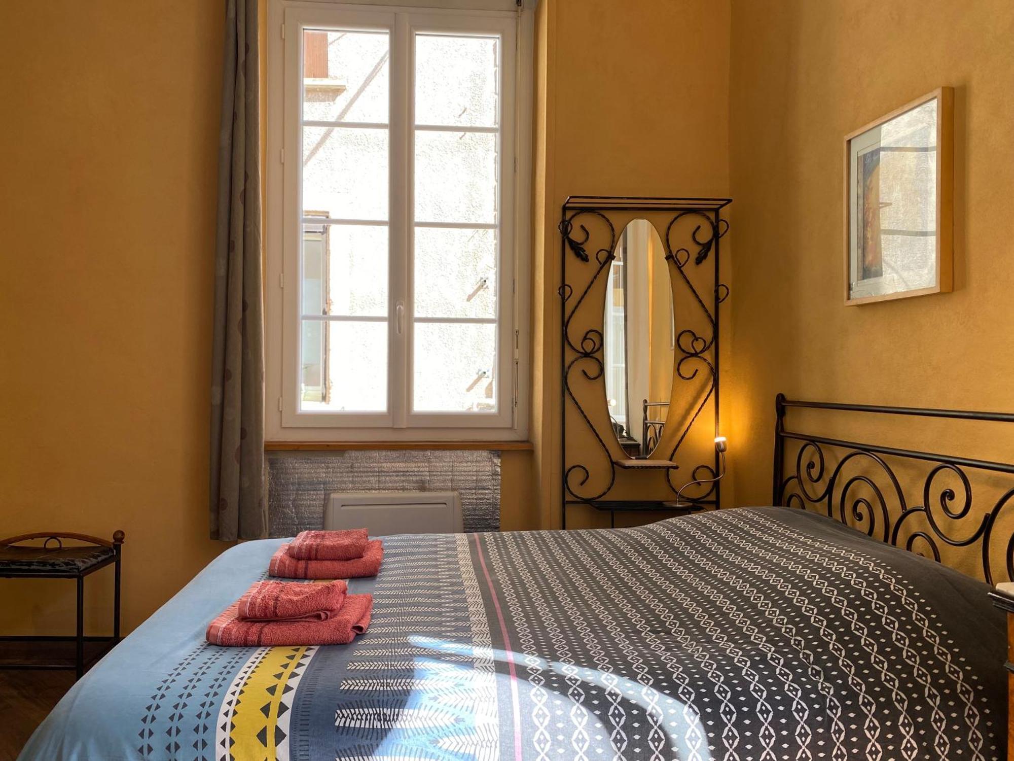 Residence Verdi - Appartements Meubles En Centre Ville Bédarieux Εξωτερικό φωτογραφία