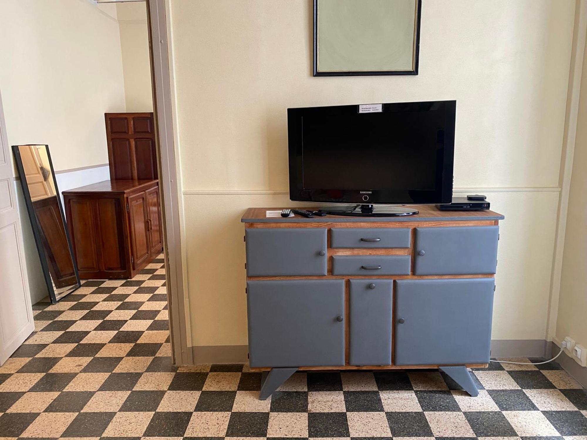 Residence Verdi - Appartements Meubles En Centre Ville Bédarieux Εξωτερικό φωτογραφία