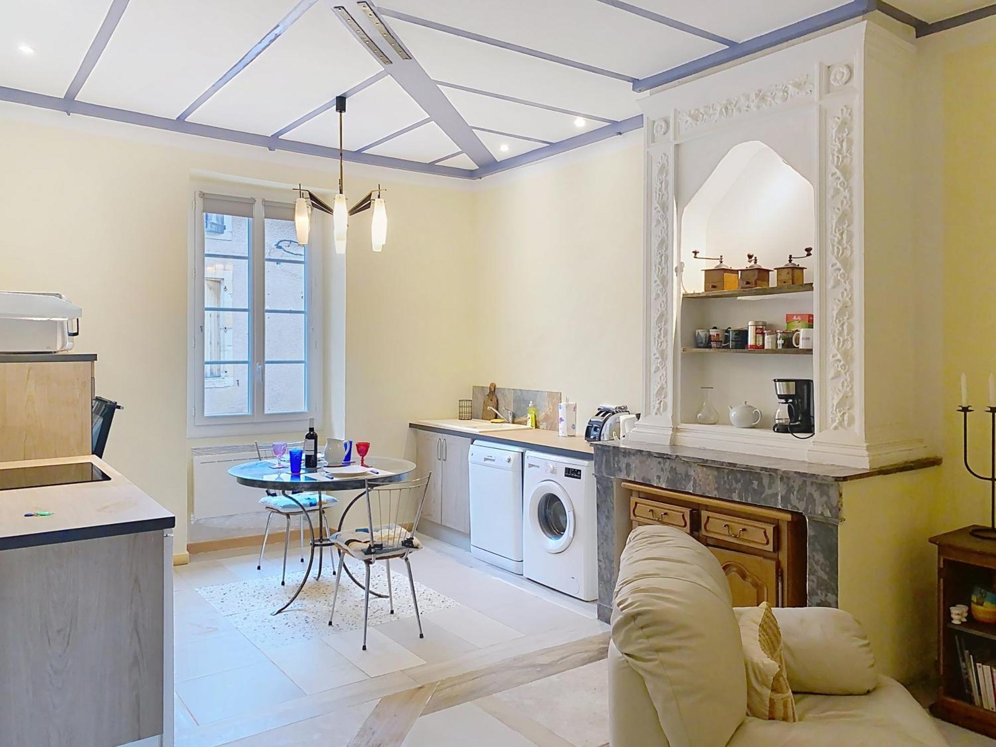 Residence Verdi - Appartements Meubles En Centre Ville Bédarieux Εξωτερικό φωτογραφία