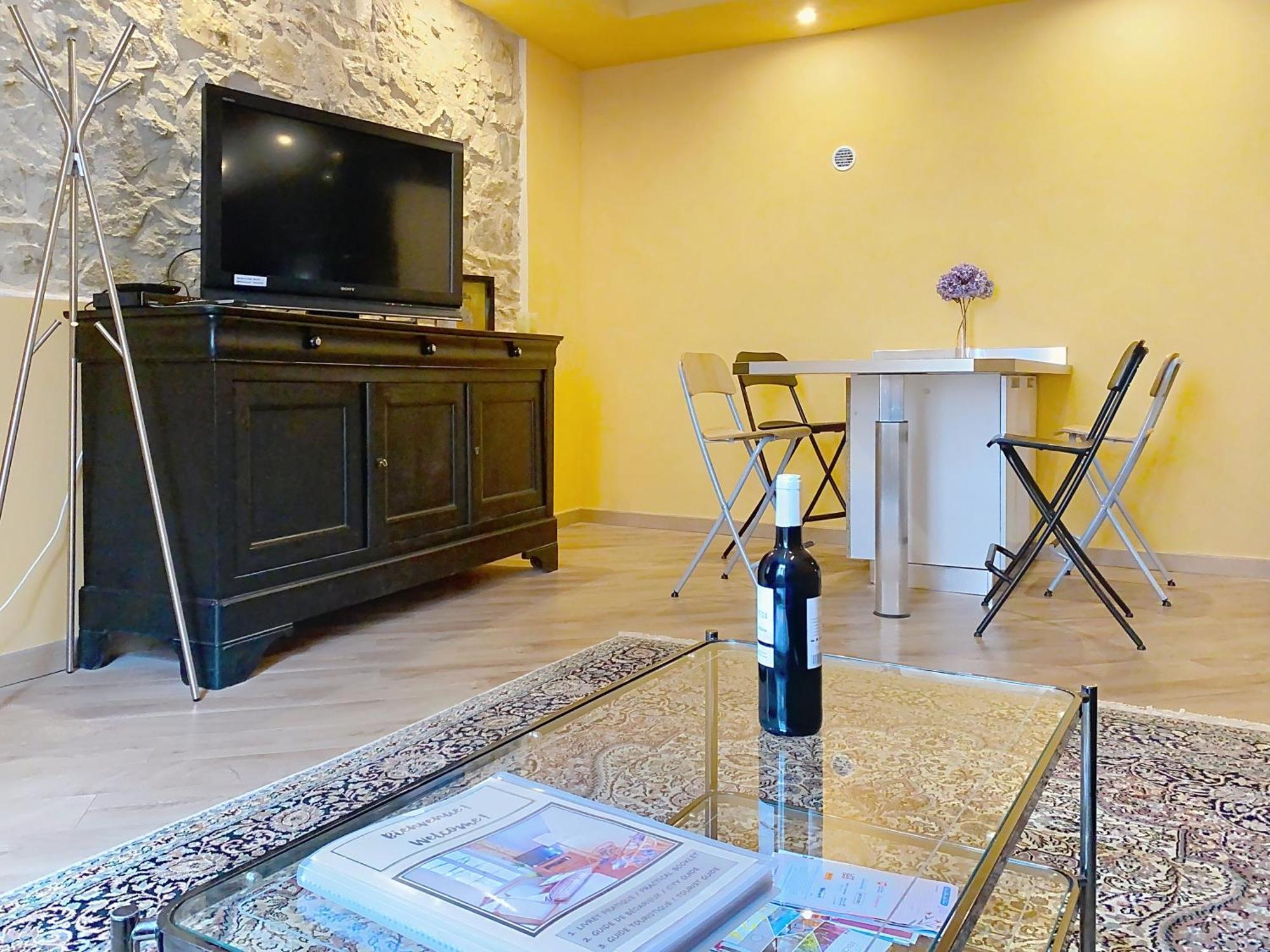 Residence Verdi - Appartements Meubles En Centre Ville Bédarieux Εξωτερικό φωτογραφία
